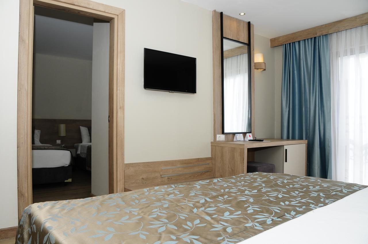 Lucida Beach Hotel Çamyuva Extérieur photo