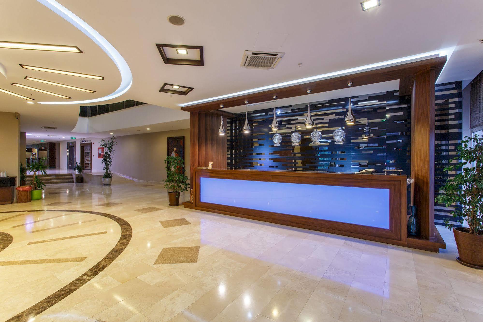 Lucida Beach Hotel Çamyuva Extérieur photo